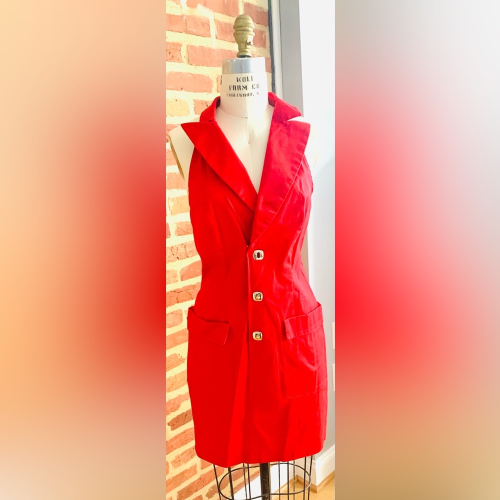 Sexy backless midi dress great for date night!